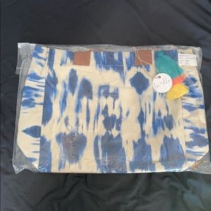 Lu + Elle Laguna tote, NWT